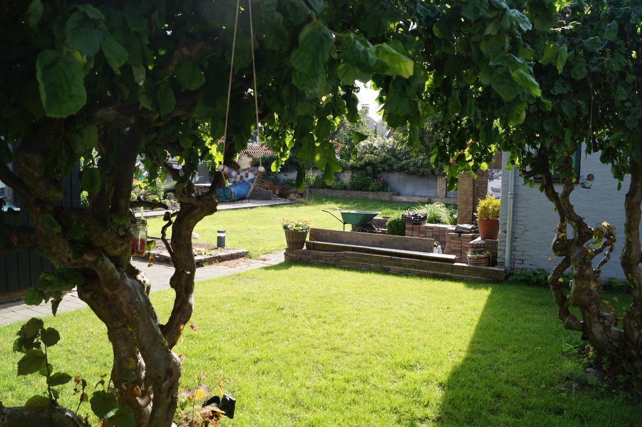 Bed and Breakfast Mid83 Woudsend Екстер'єр фото