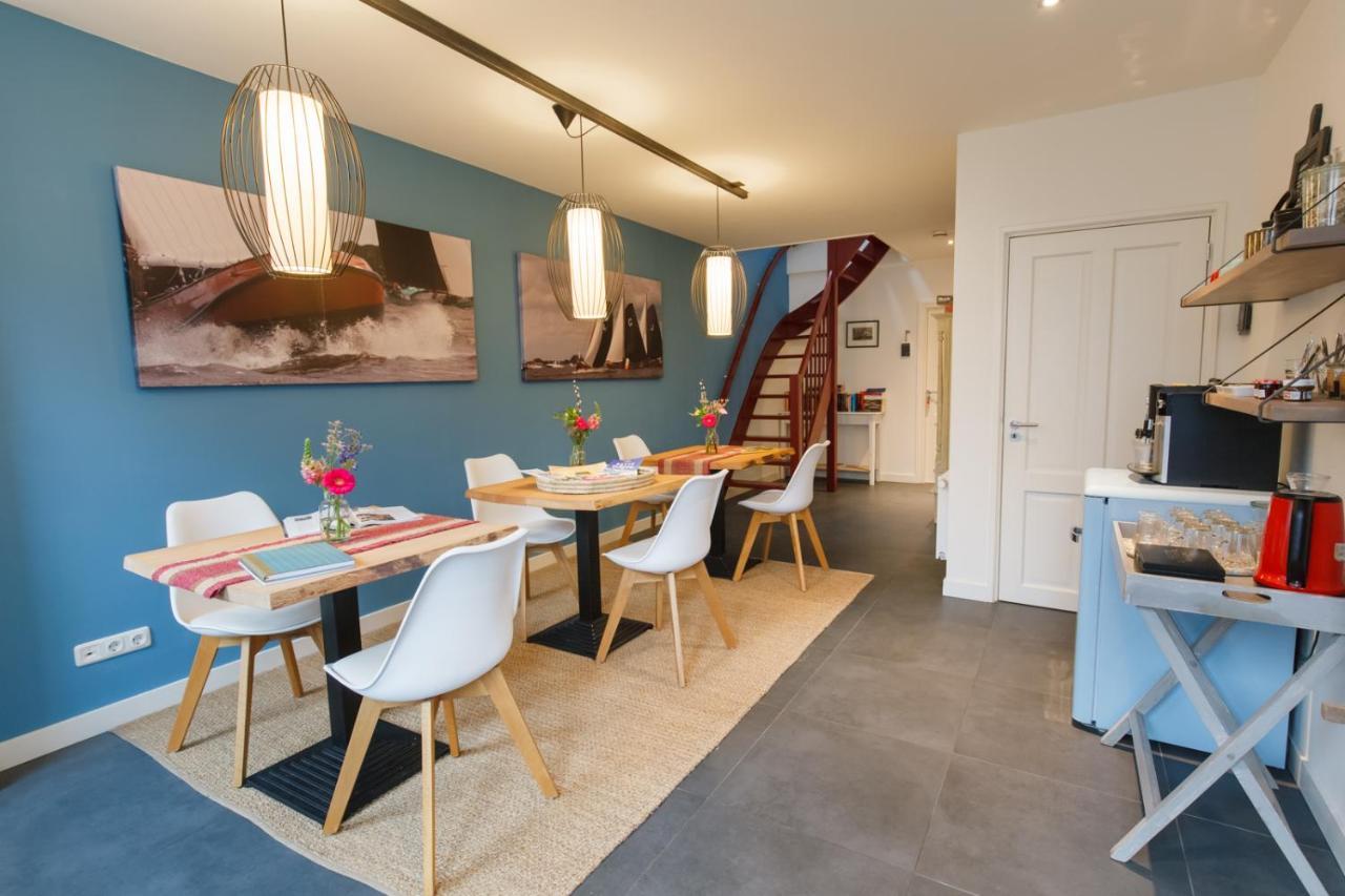 Bed and Breakfast Mid83 Woudsend Екстер'єр фото